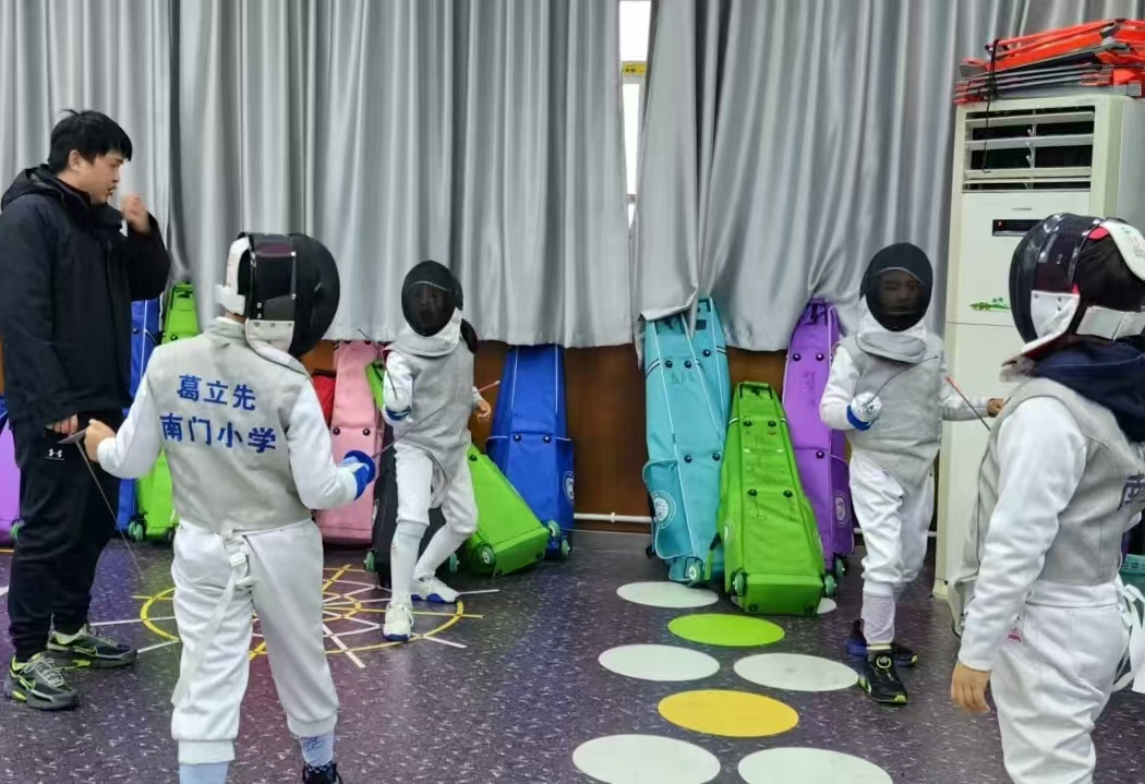 安徽冠军儿童击剑比赛项目名单_安徽青少年击剑锦标赛_安徽儿童击剑项目比赛冠军