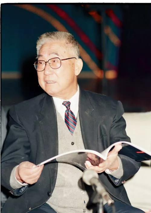 游泳冠军yong_游泳冠军游泳视频_游泳冠军的游法有哪些